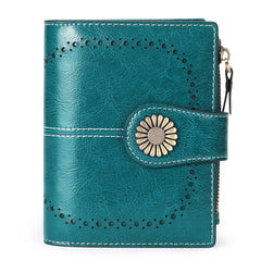 Women's Short Oil Wax Skin Wallet with Zipper and Card Holder