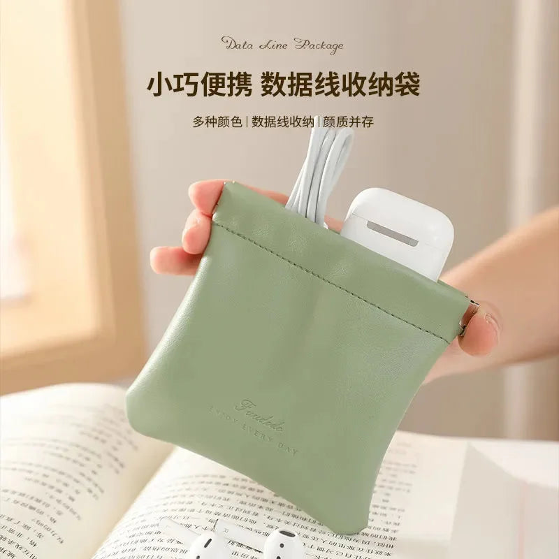 Portable Lipstick Bag Cosmetic Bag for Makeup